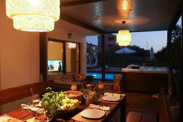 Family Villa with Pool in Sukošan