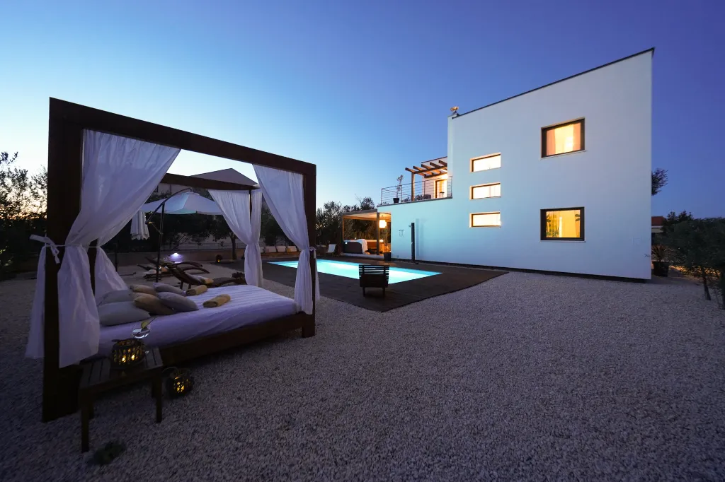 Family Villa with Pool in Sukošan