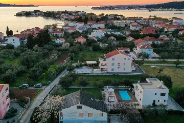 Family Villa with Pool in Sukošan