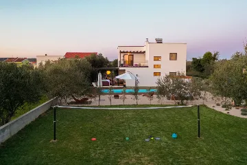 Family Villa with Pool in Sukošan