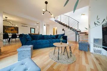 Family Villa with Pool in Sukošan