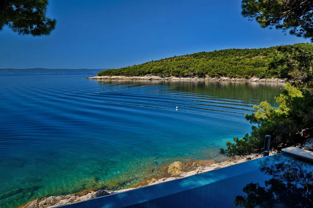 Beachfront Villa with Pool on Brac Island