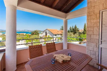 Modern Villa with Pool in Murter