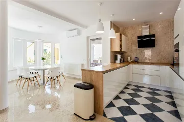 Modern Villa with Pool in Murter