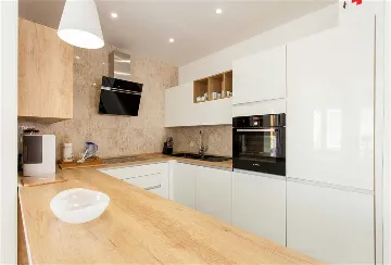 Modern Villa with Pool in Murter