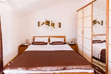 Modern Villa with Pool in Murter