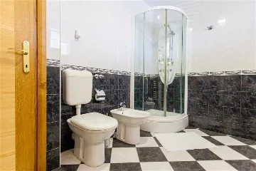 Modern Villa with Pool in Murter