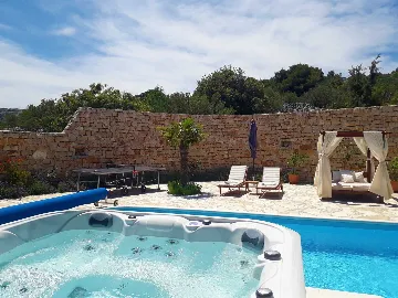 Modern Villa with Pool in Murter