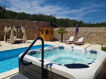 Modern Villa with Pool in Murter