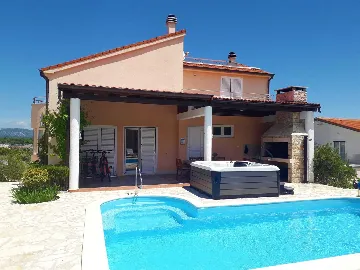 Modern Villa with Pool in Murter