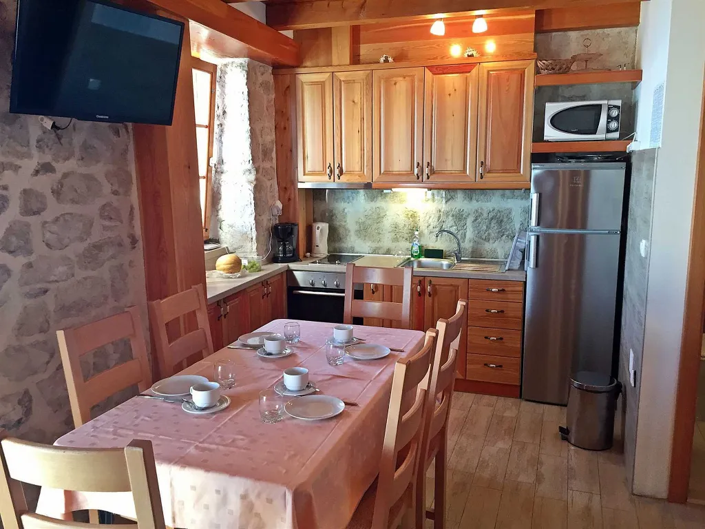 Private Villa with Pool in Jesenice
