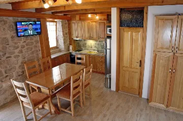 Private Villa with Pool in Jesenice