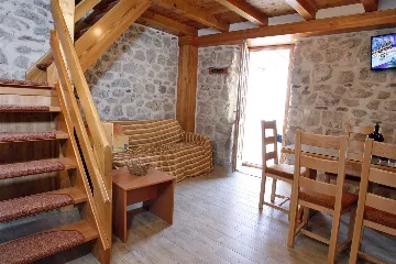 Private Villa with Pool in Jesenice