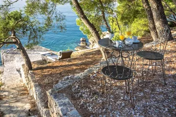 Sea View Villa with Pool in Primošten