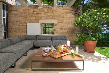 Modern Villa Retreat with Pool in Bol