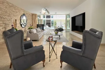 Modern Villa Retreat with Pool in Bol