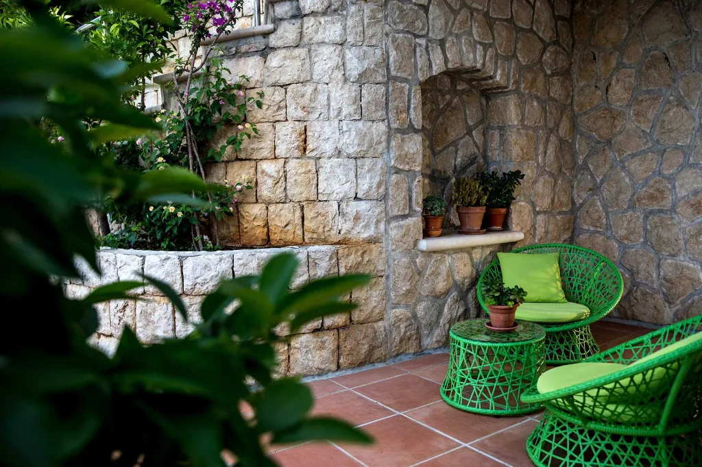 Elegant Stone Villa with Pool in Dubrovnik