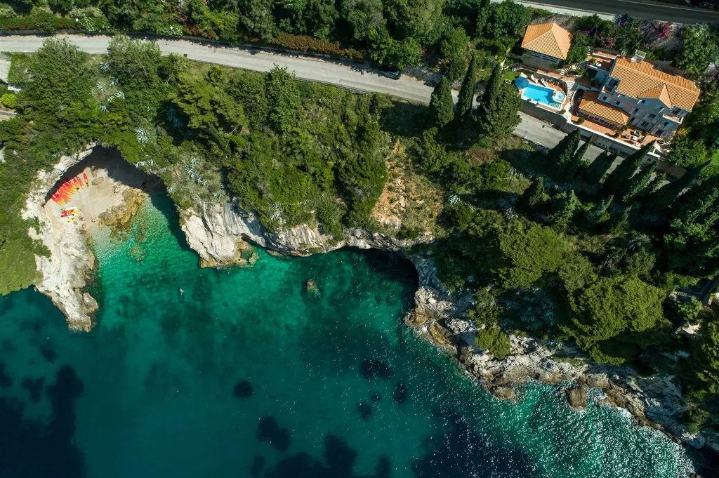 Elegant Stone Villa with Pool in Dubrovnik