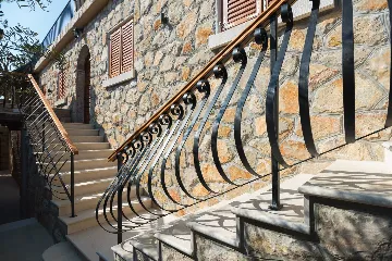 Seafront Wellness Villa with Pool, Blato