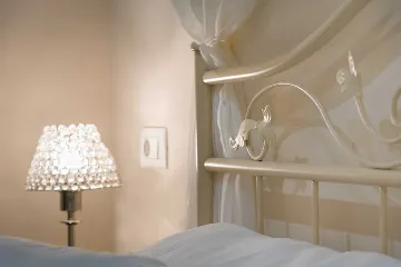 Seafront Wellness Villa with Pool, Blato