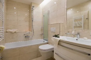 Seafront Wellness Villa with Pool, Blato