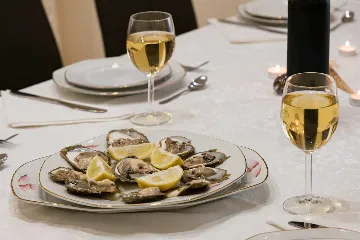 Seafront Wellness Villa with Pool, Blato