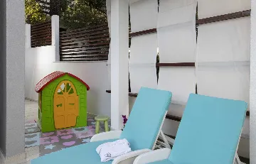 Contemporary Seaside Villa with Pool, Rogoznica