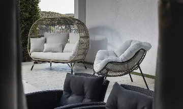 Contemporary Seaside Villa with Pool, Rogoznica