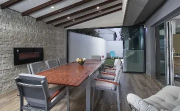 Contemporary Seaside Villa with Pool, Rogoznica