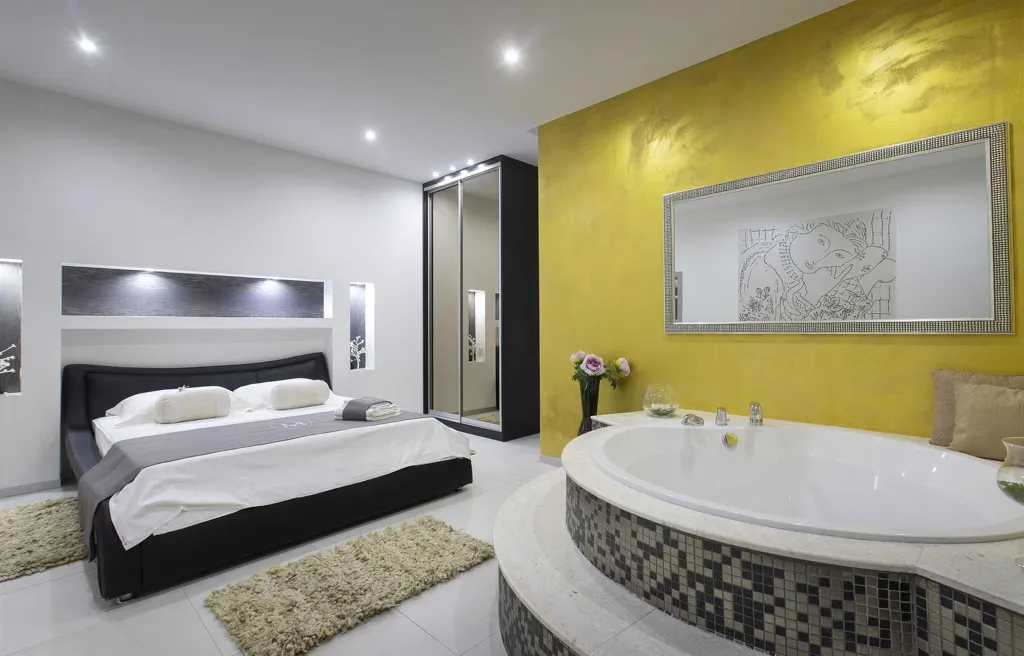 Contemporary Seaside Villa with Pool, Rogoznica