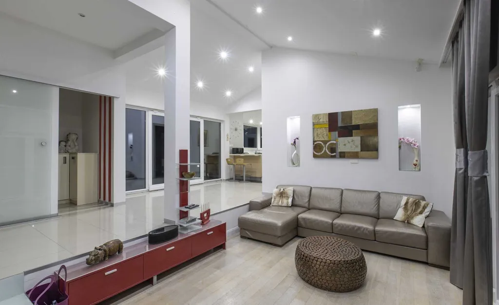 Contemporary Seaside Villa with Pool, Rogoznica