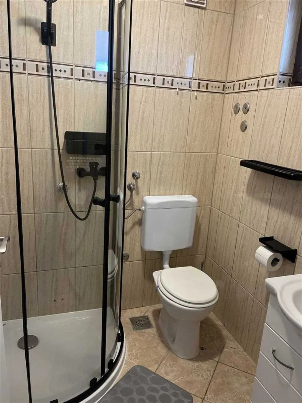 App.1 Apartman na katu