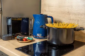 Rijeka 2-Bedroom Apartment for 3–5 Guests