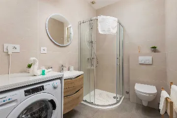 Rijeka 1-Bedroom Apartment for up to 4