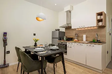 Rijeka 1-Bedroom Apartment for up to 4