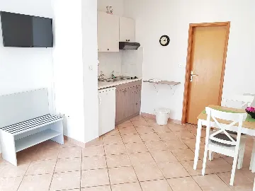 1-Bedroom Apartment in Mali Lošinj for 1 Guest