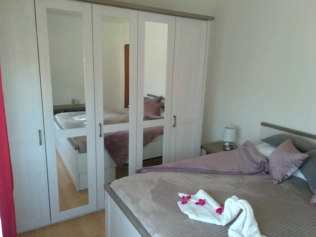 Biograd app - prizemlje sa terasom