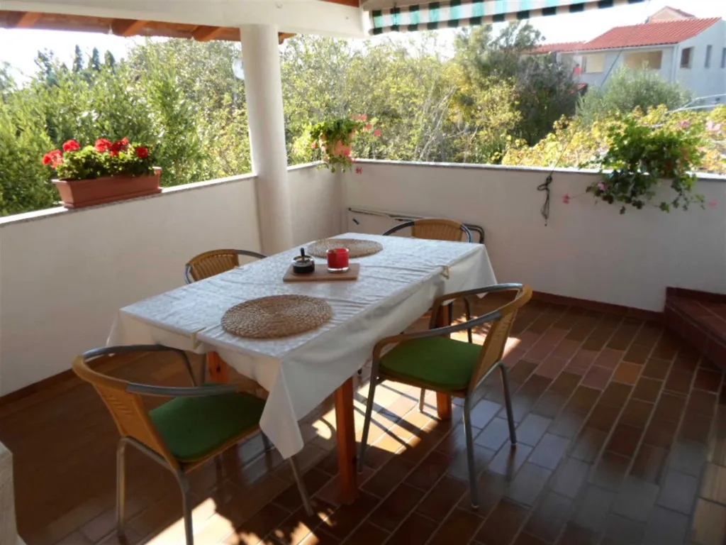 Apartman Kata Nin 2