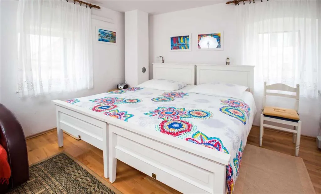 The apartment has everything you need for a pleasant stay.