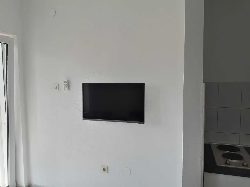 APARTMENT 2 2+2