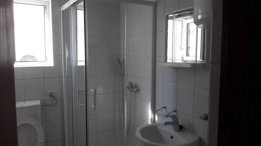 APARTMENT 2 2+2
