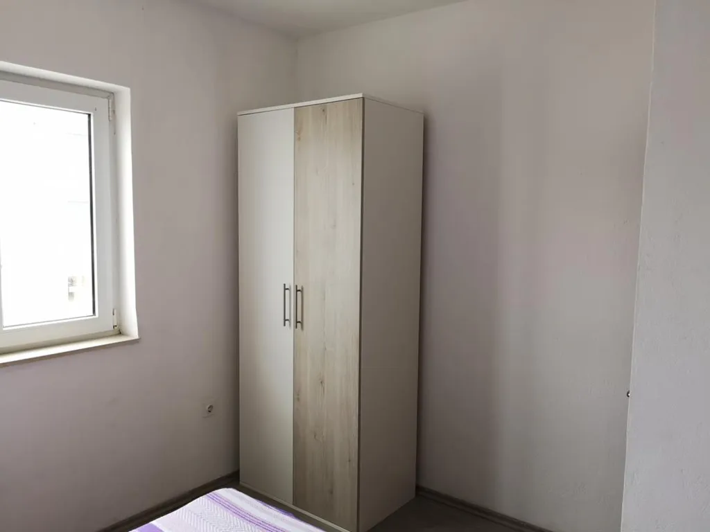 APARTMENT 2 2+2