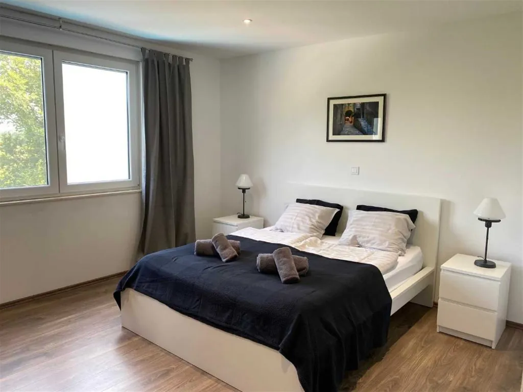 Rovinj Villa for 8 Guests with Parking