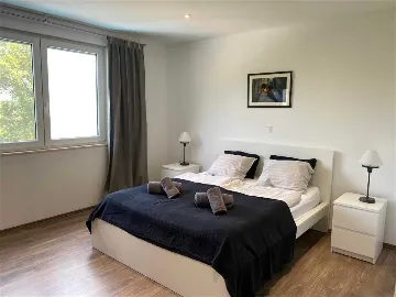 Rovinj Villa for 8 Guests with Parking