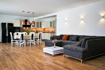 4-Bedroom Villa in Vodnjan with Private Pool