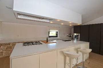 3-Bedroom Apartment in Rovinj for Up to 6