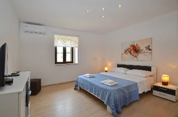 3-Bedroom Apartment in Rovinj for Up to 6