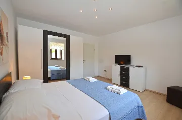 3-Bedroom Apartment in Rovinj for Up to 6