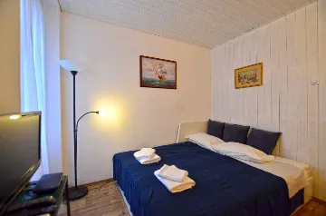 One-Bedroom Apartment in Rovinj (Sleeps 3)