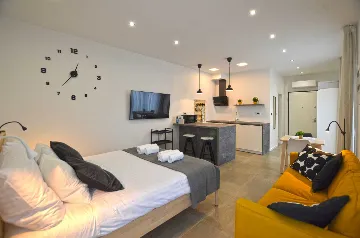 Studio Apartment in Bale for 2 Guests